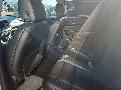 Used 2019 GMC Acadia SLT image 12