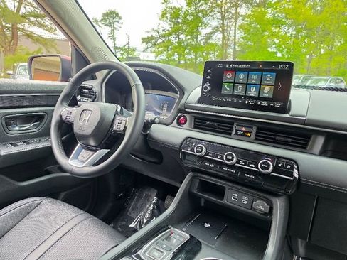 Used 2023 Honda Pilot Elite image 13