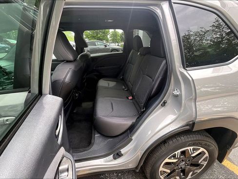 Certified 2026 Subaru Forester Premium AWD/4WD image 29