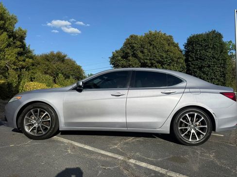 Used 2015 Acura TLX V6 w/ Technology Package FWD image 4