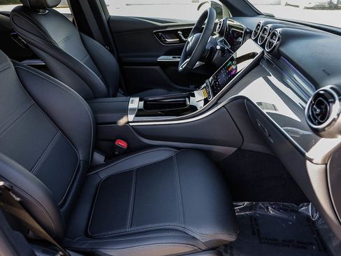 New 2026 Mercedes-Benz GLC 300 4MATIC image 17