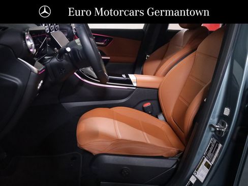 Used 2026 Mercedes-Benz GLC 300 4MATIC image 42