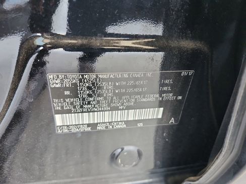 Used 2017 Toyota RAV4 LE image 28