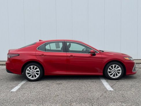 Used 2023 Toyota Camry LE w/ Convenience Package AWD/4WD image 6