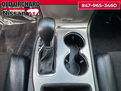 Used 2019 Jeep Grand Cherokee Altitude AWD/4WD image 17