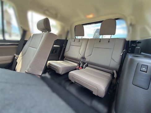 Used 2023 Lexus GX 460 Luxury AWD/4WD image 14
