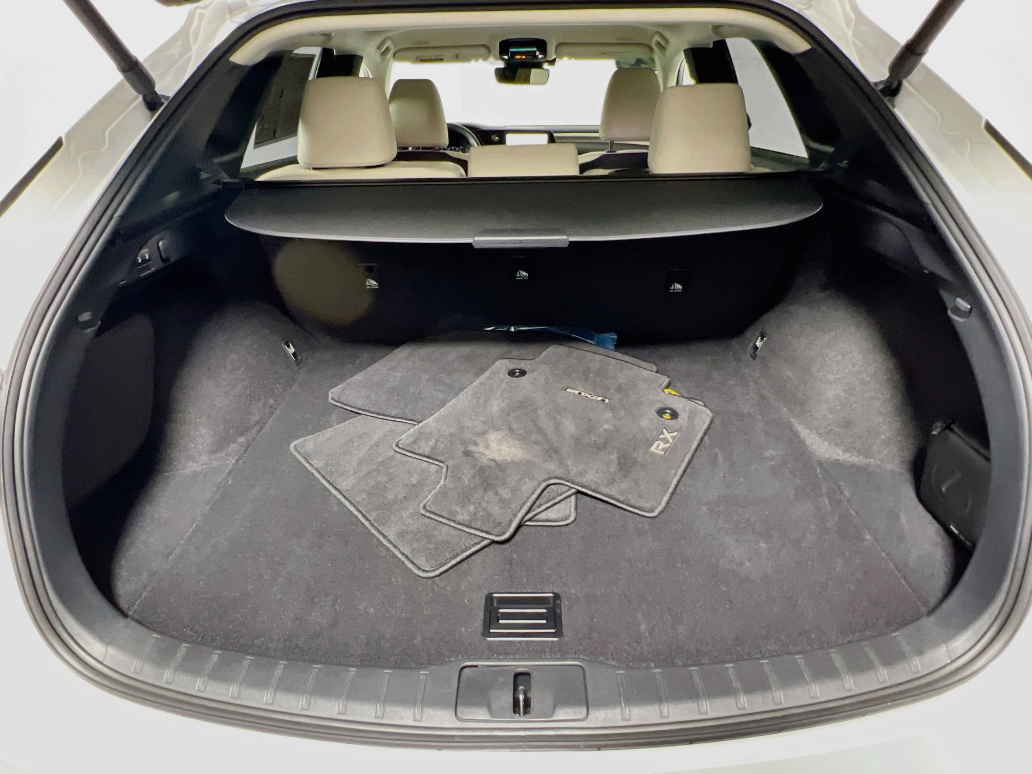 Used 2024 Lexus RX 350 FWD w/ Technology Package image 34