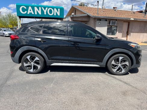 Used 2017 Hyundai Tucson Value image 2