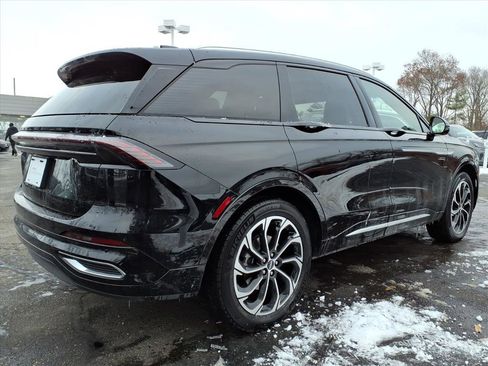 Certified 2024 Lincoln Nautilus Reserve w/ Equipment Group 202A image 7