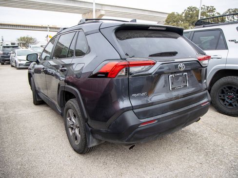 Used 2024 Toyota RAV4 XLE image 10