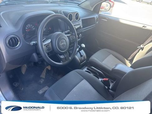 Used 2013 Jeep Compass Sport FWD image 9