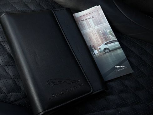 Used 2016 Jaguar XJ L Portfolio RWD image 47