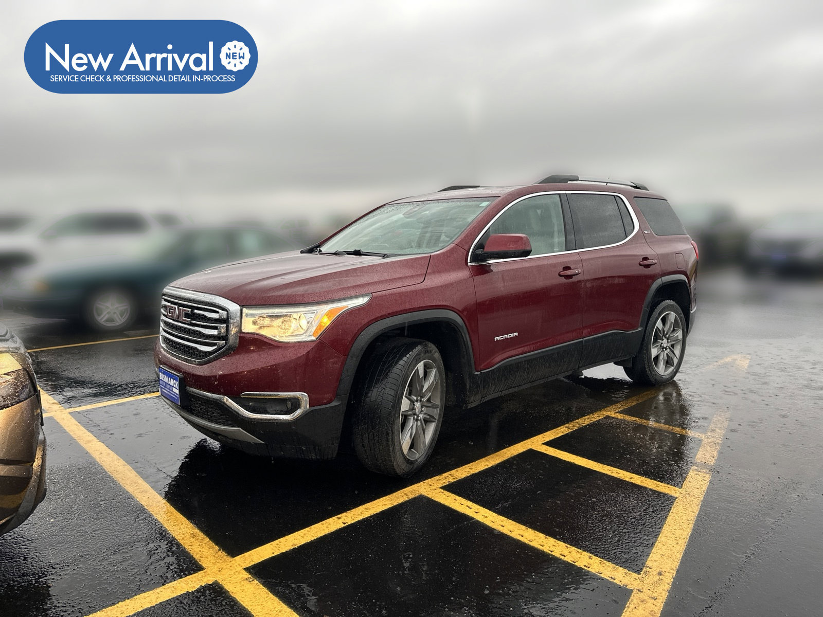 Used 2018 GMC Acadia SLT FWD image 1
