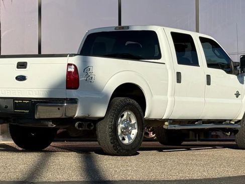 Used 2016 Ford F250 XLT w/ XLT Value Package image 14