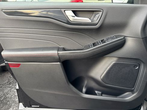 New 2026 Ford Escape ST-Line image 10