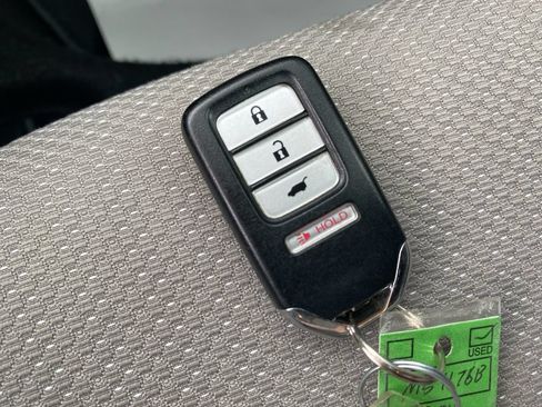 Used 2018 Honda HR-V EX image 26