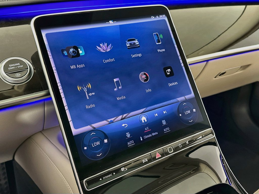 Certified 2022 Mercedes-Benz S 500 4MATIC image 15