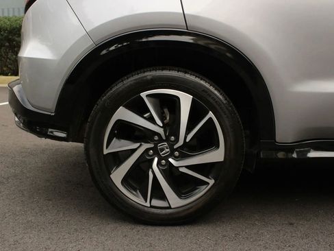 Used 2019 Honda HR-V Sport image 5