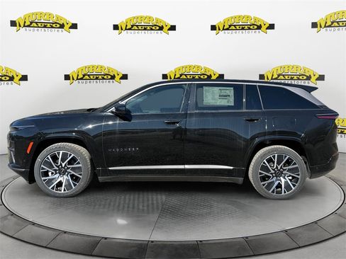 New 2025 Jeep Wagoneer S Limited image 2