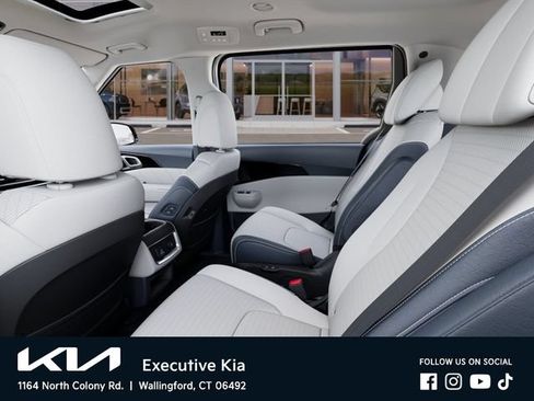 New 2026 Kia Carnival SX Prestige FWD image 18