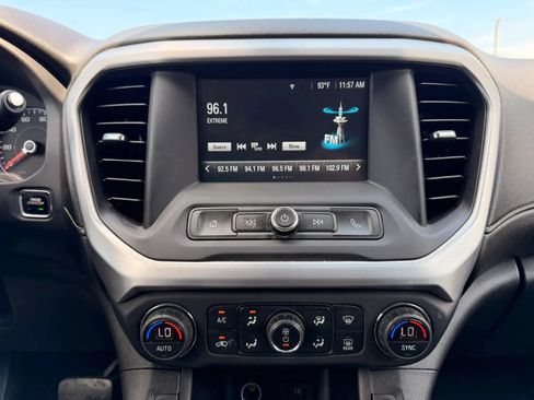 Used 2019 GMC Acadia SLE AWD/4WD image 19
