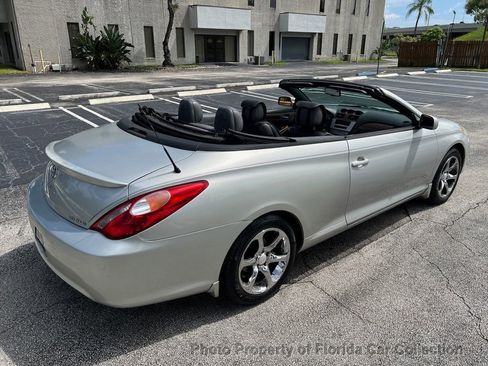 Used 2006 Toyota Solara SLE FWD image 4