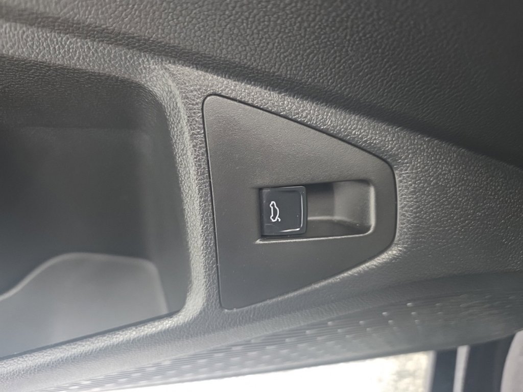 Used 2026 Volkswagen Jetta S FWD image 18