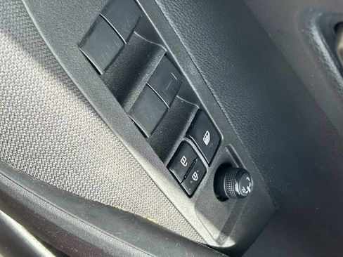 Used 2024 Toyota Corolla LE FWD image 22