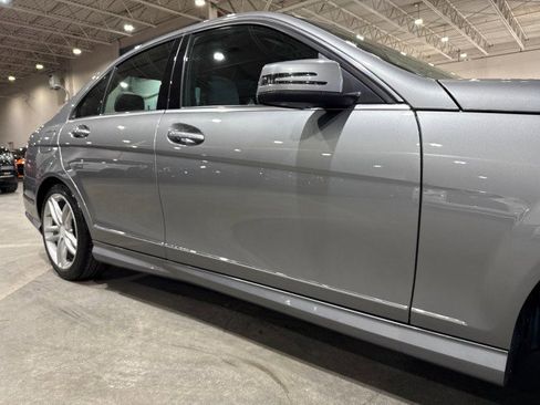 Used 2014 Mercedes-Benz C 250 Sedan image 26