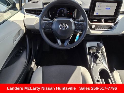 Used 2026 Toyota Corolla LE image 15