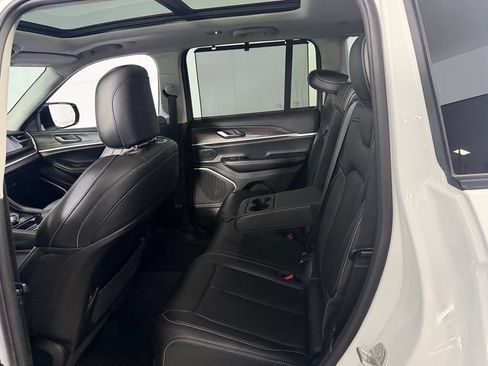 Certified 2023 Jeep Grand Cherokee 4WD 4xe w/ Luxury Tech Group II image 25
