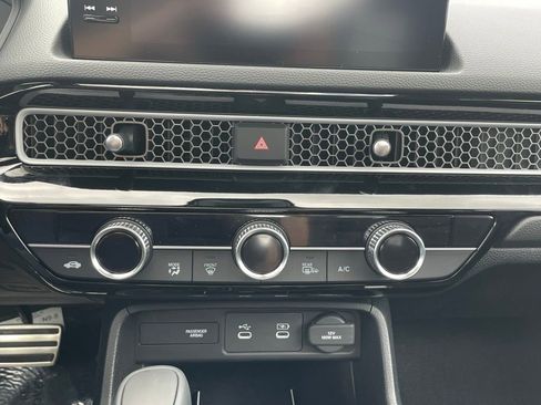 New 2026 Honda Civic FWD Hybrid Sedan image 31