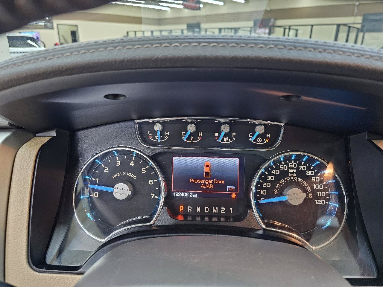 Used 2014 Ford F150 Lariat w/ Equipment Group 502A Luxury RWD image 29