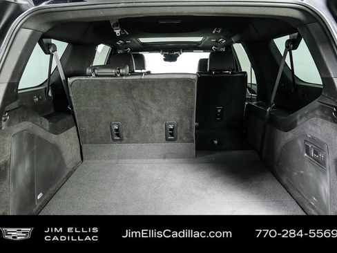 Used 2024 Cadillac Escalade ESV Sport image 34