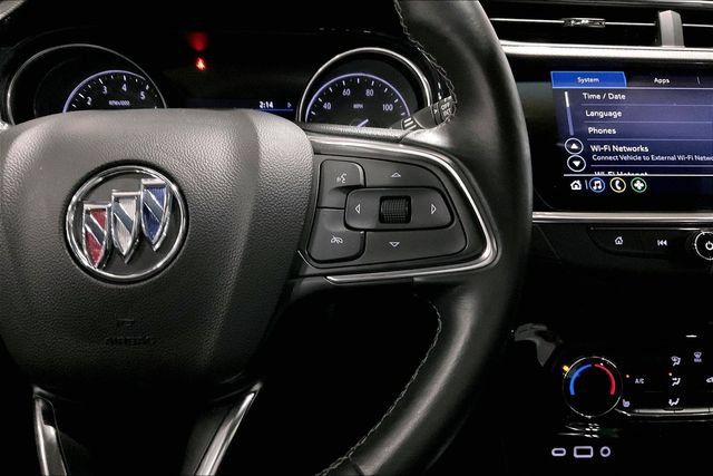 Used 2022 Buick Encore GX Preferred w/ Cold Weather Comfort Package AWD/4WD image 19