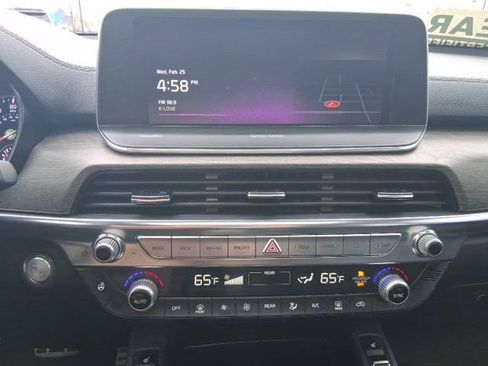 Used 2022 Kia Telluride SX w/ SX Prestige Package image 24