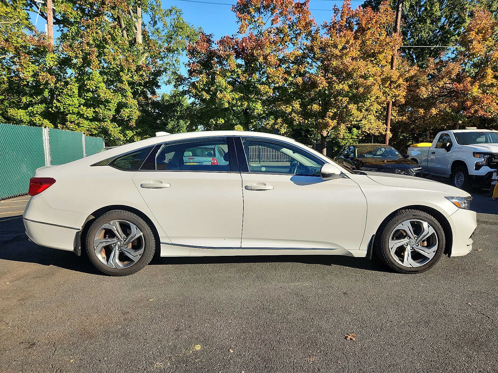 Used 2018 Honda Accord EX-L image 7