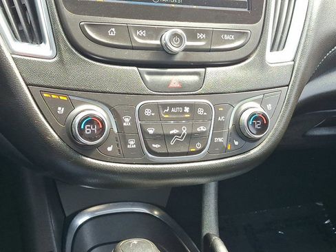 Used 2016 Chevrolet Malibu Premier w/ Driver Confidence Package II image 16