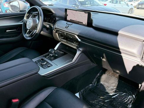 Used 2024 MAZDA CX-90 Plug-In Hybrid w/ Premium Plus image 17