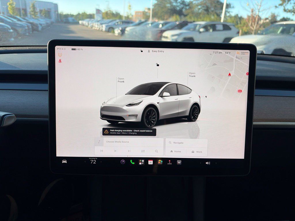 Used 2022 Tesla Model Y Long Range AWD/4WD image 27