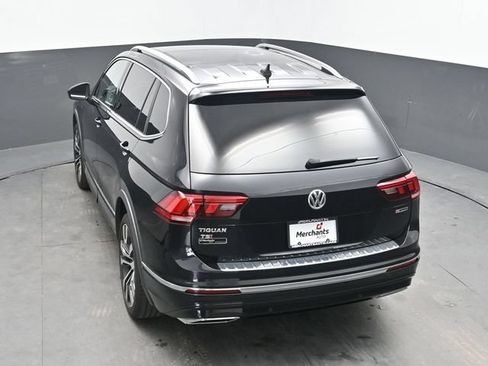 Used 2020 Volkswagen Tiguan SEL Premium R-Line w/ 3rd Row Seat Package AWD/4WD image 27
