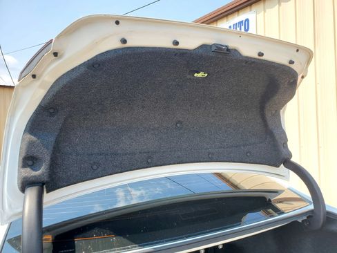 Used 2017 Toyota Camry SE FWD image 50