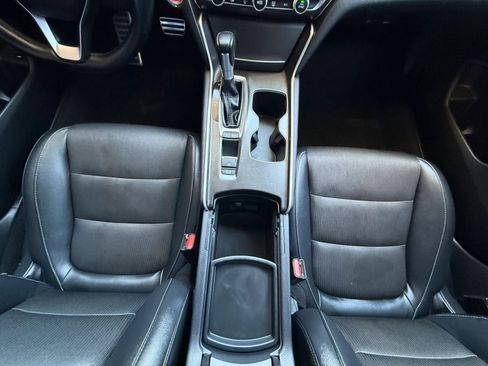 Used 2018 Honda Accord Sport image 49