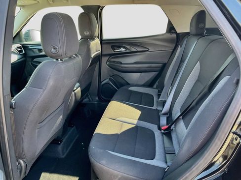 Used 2026 Chevrolet TrailBlazer LT FWD image 24