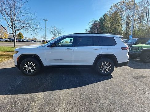 New 2025 Jeep Grand Cherokee L Limited w/ Trailer Tow Package image 6