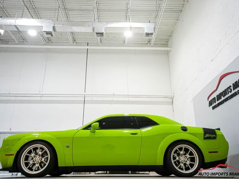 Used 2023 Dodge Challenger R/T Scat Pack image 14