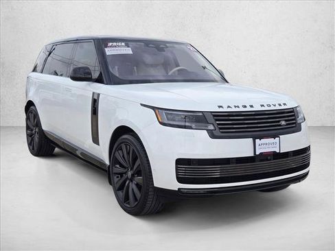 Used 2023 Land Rover Range Rover SV image 8