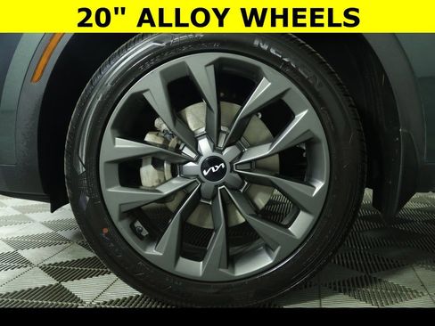 Used 2023 Kia Sorento X-Line EX image 6