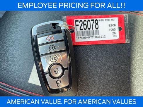 New 2026 Ford Escape ST-Line w/ Tech Pack #1 AWD/4WD image 9