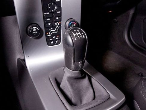 Used 2006 Volvo S40 T5 image 13